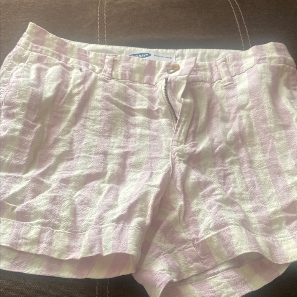 Old Navy Pink and White Bermudas Relaxed Fit Shorts